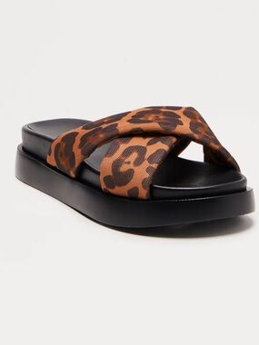 Dustin Slip On Sandals - Leopard